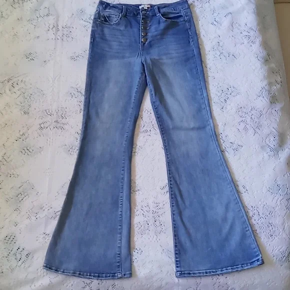 Gianni Bini 5 Pocket Button Fly Flare Leg Denim Jeans Size 7 - Picture 2 of 11